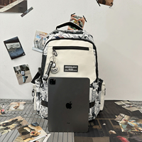 Sac à dos décontracté multi-poches en nylon imperméable, style streetwear, résistant à l'usure, pour étudiants, OEM ODM