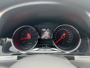 Volkswagen <span class=keywords><strong>Santana</strong></span> modèle classique, voiture <span class=keywords><strong>d</strong></span>'<span class=keywords><strong>occasion</strong></span>, boîte de vitesses automatique, conduite à gauche, sièges en cuir - Product Image 5