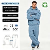 Ensemble survêtement homme personnalisé avec logo, sweat à capuche et pantalon de jogging, style streetwear tendance, matière respirante pour le printemps et l'automne
