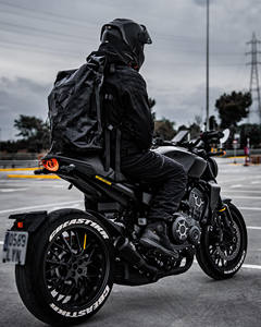 Échantillon gratuit Sac à dos étanche léger en PVC 15L/25L pour le camping, le kayak, la randonnée, les voyages, la moto - Product Image 5