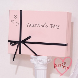 Caja de Regalo de Lujo Rosa Personalizada para Mujer, Caja de Regalo de Papel Resistente, Caja de Joyería Romántica Hecha a Mano para el Día de San Valentín - Product Image 1