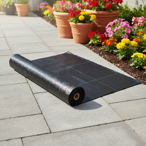 Materiales Agrícolas, Tela de Malla No Tejida, Tela de Control de Malezas, Entretela Negra, 100% Polipropileno, Recubierta de PE de Alta Resistencia, <span class=keywords><strong>110</strong></span> - Product Image 3