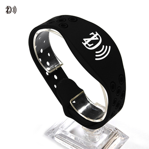 Pulsera de Silicona con Código QR/Logotipo Personalizado, <span class=keywords><strong>13.56MHz</strong></span> MIFARE DESFire EV1 EV3, <span class=keywords><strong>RFID</strong></span> NFC, para Control de Acceso, Tarjeta de Hotel - Product Image 4
