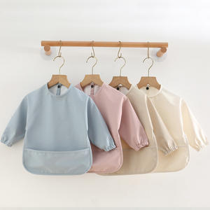 뜨거운 판매 신상품 아기 턱받이 방수 솔리드 프린트 PU 수유 앞치마 스모크 버튼 폐쇄 반소매 어린이 턱받이 포켓 - Product Image 3