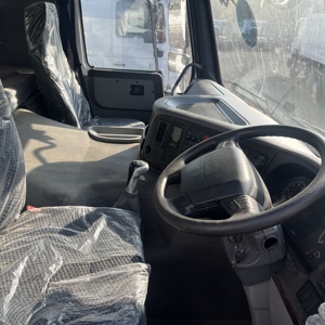 Camión Sinotruk 6x4 de 371-375 HP, 20-25-30-35-40-50 Toneladas, Precio de Camión Volquete Howo de 40t con 10 Neumáticos, Bajo Precio, 12 Ruedas, 8x4, Volquete de Servicio Pesado - Product Image 6