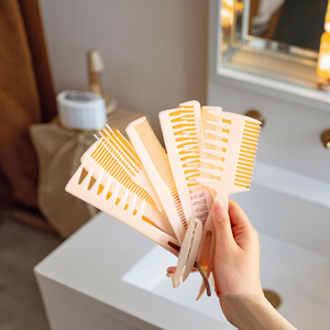 Lot de 8 brosses à <span class=keywords><strong>barbe</strong></span> laser en plastique élégantes pour salon à domicile et voyage, peigne à poux bon marché. - Product Image 2