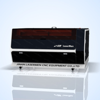 Système de découpe et gravure laser CO2 3D haute précision 1300x900mm avec DSP Ruida pour la production de signalétique en acrylique, bois, MDF, papier et artisanat