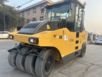 Rouleau compresseur pneumatique XP163 de haute qualité, 16 tonnes, pression au sol réglable pour la finition des chaussées en asphalte