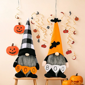 Decoraciones de Peluche con Temática de Murciélagos y Cuadros Buffalo para Fiestas de Halloween y Decoración del Hogar, Divertido Dúo de Gnomos de Halloween - Product Image 3