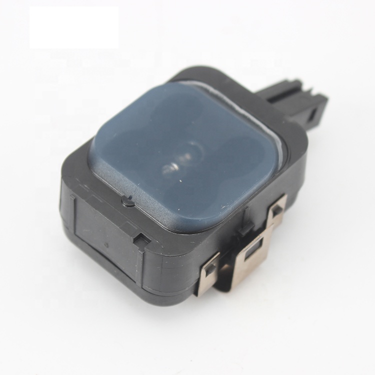 Great Wall МОЩНЫЙ СВЕТИЛЬНИК от дождя, автоматическая фара, автоматический датчик стеклоочистителя 3741100XPW01A