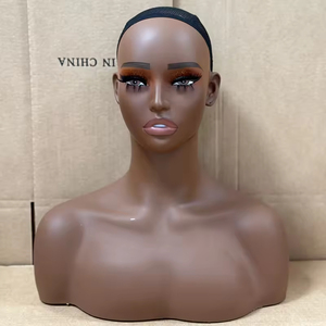 Têtes de mannequins féminins réalistes en PVC avec <span class=keywords><strong>buste</strong></span> et épaules pour perruques, prêtes à être expédiées - Product Image 3