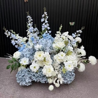 Composition florale artificielle bleue vibrante pour décoration de sol, réaliste, pour événements de mariage en bord de mer
