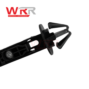 ขายึดไฟหน้าสำหรับรถเบนซ์ W218 CLS550 รุ่นที่เชื่อถือได้ ด้านหน้าขวา บน กันชน ชุดยึดไฟหน้า - Product Image 6