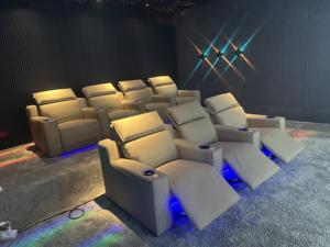 Современная роскошная мебель для домашнего кинотеатра, Электрический кожаный диван с электроприводом, подголовник для гостиничных тренажерных залов, кинотеатров - Product Image 6