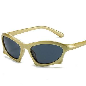 Gafas de Sol Personalizadas para Hombre y Mujer, Estilo Ojo de Gato Irregular, Lentes de Espejo Punk, Gafas de Sol Deportivas para Conducir al Aire Libre - Product Image 1