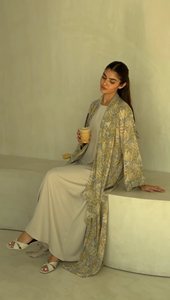 Cardigan élégant en mousseline de soie style ouvert, Kaftan Dubaï pour le printemps et les tenues décontractées, Kimono Abaya imprimé - Product Image 2