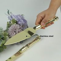 Outils de gâteau fête en acier inoxydable or désherbage gâteau pelle couteaux cutter avec manche ps
