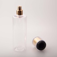 Flacon pulvérisateur de parfum en plastique PET cylindrique de luxe de 250 ml, bouchon en aluminium doré, pompe pulvérisateur, anti-fuite, atomiseur de haute qualité, écran