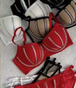 <span class=keywords><strong>DeepLove</strong></span> Ensemble de lingerie de nuit de luxe français, design brillant, dentelle perspective, maille, spandex/coton, bordure en dentelle, soutien-gorge et string - Product Image 5