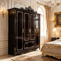 Armoire de luxe européenne en bois massif, sculptée à la main, avec garniture dorée, grand placard de rangement, meuble de chambre de villa, vente en gros