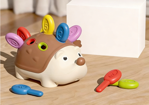 Juguetes de entrenamiento de habilidades motoras finas para inteligencia Educación temprana para niños y niñas Enchufe de coordinación mano-ojo infantil Erizo - Product Image 1