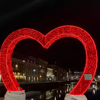 2024 décoration de mariage extérieure éclairage saint valentin Led lettre d'amour lumière forme de coeur Led arc Motif lumière