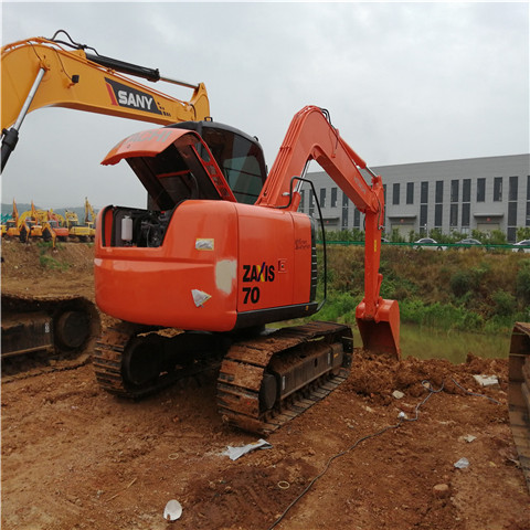 Original Japan Hitachi ZX70 ZAXIS 70 Excavator 7tons ZX60