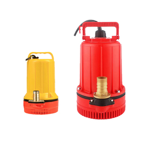 <span class=keywords><strong>Pompe</strong></span> à courant continu de vente chaude <span class=keywords><strong>pompe</strong></span> à eau à batterie 12V pour arroser les plantes et les légumes <span class=keywords><strong>pompe</strong></span> submersible en matériau PP résistant à la corrosion - Product Image 4