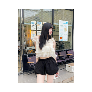 Shorts de sport Bermuda pour femmes au meilleur prix, séchage rapide, écologiques, nombreux coloris, style coréen, bio, fabriqués au Vietnam, qualité supérieure - Product Image 1