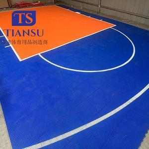 Terrains de basket haut de gamme personnalisés avec lignes et badges Produit de gazon artificiel de qualité supérieure - Product Image 1
