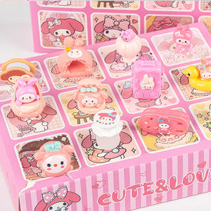 Lot de 12 figurines de jouets pour enfants, boîte surprise amusante à perforer pour la résine, récompenses pour étudiants, poupées de loterie, petits articles de stand - Product Image 3