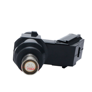 Ugello Spruzzatore Iniettore Carburante a 6 Fori 110CC 16450-K35-V01 per Honda SH <span class=keywords><strong>MODE</strong></span> <span class=keywords><strong>125</strong></span>/CB <span class=keywords><strong>125</strong></span> F/ANC 110 ICON/LEAD <span class=keywords><strong>125</strong></span>/PCX <span class=keywords><strong>125</strong></span> - Product Image 3