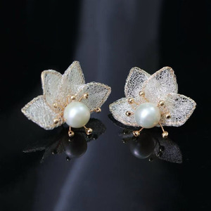 Pendientes de Perlas de Agua Dulce Naturales de Alto Brillo de 10-11 mm, con Encaje Italiano y Flores, Rellenos de Oro de 14K Importado, para Citas y Banquetes - Product Image 2
