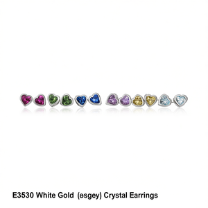 Orecchini a Perno E3530 in Oro Bianco con Cristalli, Forma a Cuore, Montatura a Castone, Unisex, Eleganti per Uso Quotidiano - Product Image 1