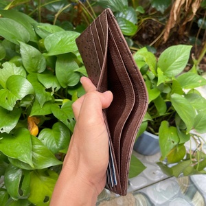 กระเป๋าสตางค์แบบพับสองตอนหนังนกกระจอกเทศสุดหรู ดีไซน์เนอร์แบรนด์ Boshiho ทำมือ ขนาดเล็ก ใส่บัตรได้เยอะ ป้องกันการโจรกรรม - Product Image 6