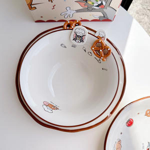 Bonitas placas redondas de cerámica pintadas con bajo vidriado de estilo de dibujos animados, diseño '<span class=keywords><strong>Tom</strong></span> y <span class=keywords><strong>Jerry</strong></span>' para uso doméstico en fiestas para regalar - Product Image 2