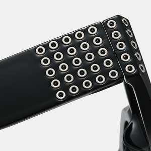 Lunettes de soleil tendance Y2K punk à rivets et monture épaisse pour femmes, logo personnalisé OEM ODM, vente en gros, lunettes de soleil de luxe de haute qualité - Product Image 3