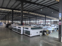 Nouvelle machine de gravure laser CO2 automatique 1325 100W-300W pour acrylique, MDF, contreplaqué, bois, caoutchouc, avec refroidissement par eau AI, haute précision, CNC 3 axes