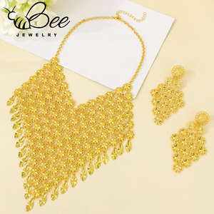 Exquisite Statement Pakistan Style Middle Eastern Jewelry Set 24K Gold Alloy Titanium Big Earrings Collar for Nigeria Wedding - Product Image 4
