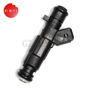 Inyector de combustible Enyi 0280156274 para Volkswagen Focus Kombi Polo SPACefOX 1.6L - Product Image 2