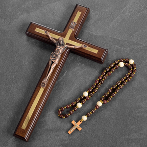 Croix murale crucifix faite à la main, croix en bois de Saint Benoît, décoration murale, crucifix catholique, cadeaux religieux, sacrement catholique - Product Image 1