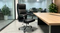 Fauteuil de direction en cuir synthétique, design moderne 2023, fabriqué en Chine, avec fonction de réglage en hauteur, en vente