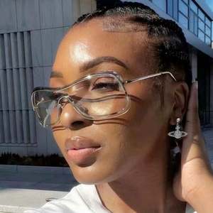 Gafas de Sol de Moda 2023, Unisex, Extra Grandes, con Degradado, Protección UV400, Lentes de una Pieza sin Montura, Estilo Y2K - Product Image 2