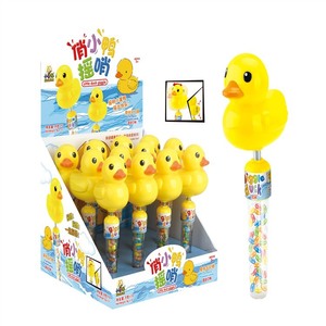 Xiaolefeng Little Yellow Duck Whistle Toy Small Animal Gummy Candy para niños para madre Baby Store Street Stall al por mayor - Product Image 6