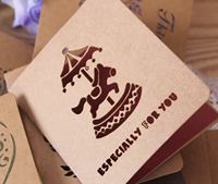 Cartes de vœux personnalisées modernes en papier kraft 3D pop-up, créatives et personnalisables, rose blush, impression UV, pour les remises de diplômes, les anniversaires, les fêtes