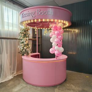 Usine Pice personnalisé extérieur détachable Photo <span class=keywords><strong>Booth</strong></span> décor mariage baiser cabine pour la décoration - Product Image 1