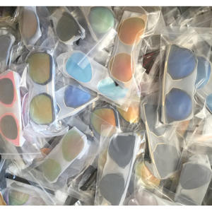 Gafas de Sol Unisex con Lentes de PC UV400, Montura Blanca Tipo 3, Alta Resistencia para Uso en Exteriores, Origen Taizhou, Parte 0322 - Product Image 2