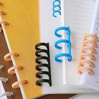 21 schwarze 14-mm-PVC-Kunststoffkämme mit Gummi-Spiralbuchbindedraht, Bindekamm, Bindering, Büro- und Schulbedarf