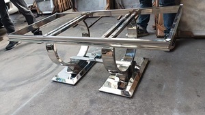 Silla <span class=keywords><strong>de</strong></span> <span class=keywords><strong>Comedor</strong></span> Metálica Moderna para Uso Comercial, Silla <span class=keywords><strong>de</strong></span> Hierro para Hotel y Restaurante, Respaldo con Hebilla <span class=keywords><strong>de</strong></span> Lujo, Mesas y <span class=keywords><strong>Sillas</strong></span> <span class=keywords><strong>de</strong></span> Alta Gama para Restaurante - Product Image 5