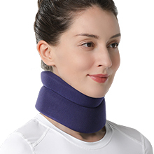 Attelle de cou-Collier <span class=keywords><strong>cervical</strong></span> en mousse-Le soutien du cou doux soulage la douleur et la pression dans la colonne vertébrale-Les enveloppes alignent les vertèbres - Product Image 3